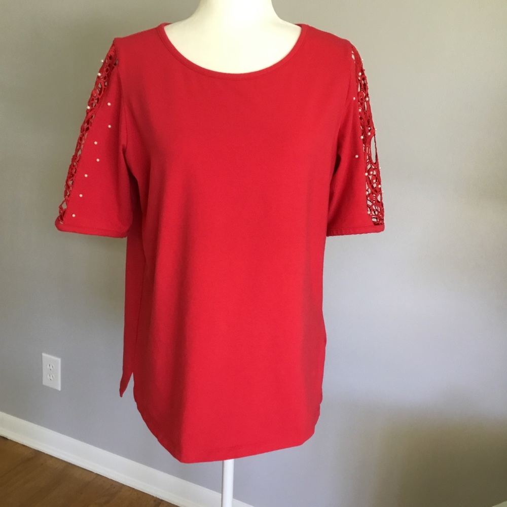 Quacker Factory Top With Pearl Design - image 1